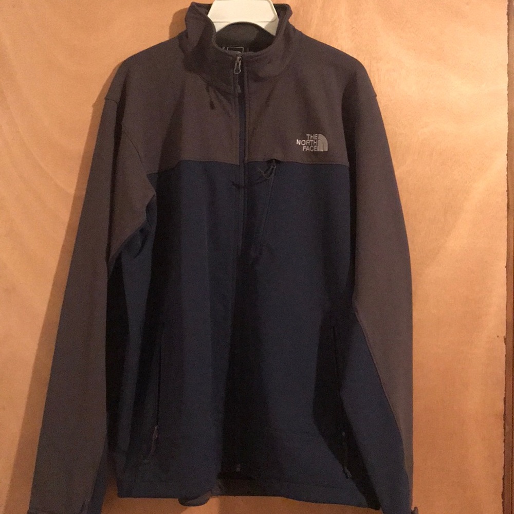 Men’s North Face Soft Shell Jacket